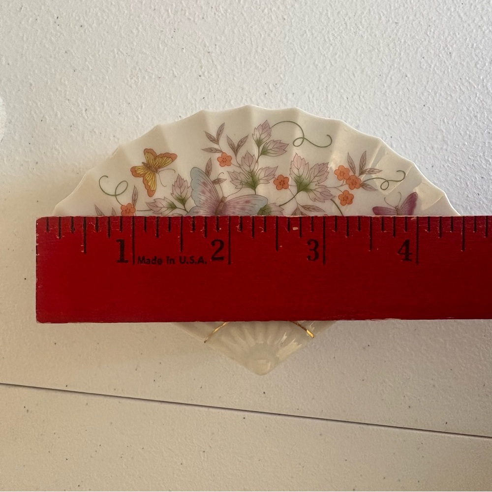 VTG Avon Porcelain Floral Butterfly Asian Fan Trinket Box Made in Japan 1980 - Picture 5 of 6